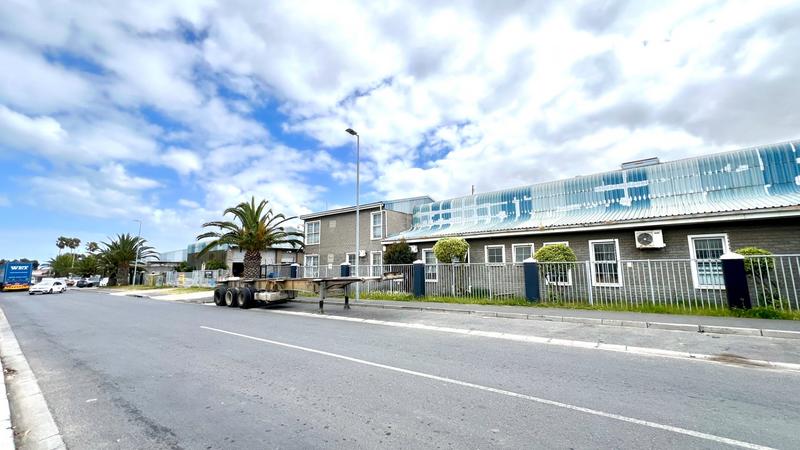 To Let commercial Property for Rent in Killarney Gardens Western Cape